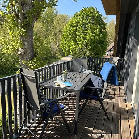 Fw Bonica Reetdachhaus 4 Personen Balkon 2 Sz Apartament